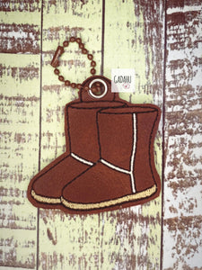 Winter boots charm. Embroidery Design ITH 4x4/5x7 hoop Instant Download