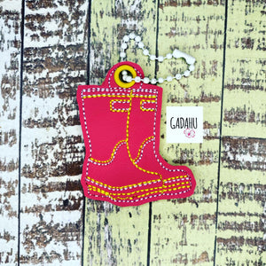 Rain boots charm. Embroidery Design ITH 4x4/5x7 hoop Instant Download