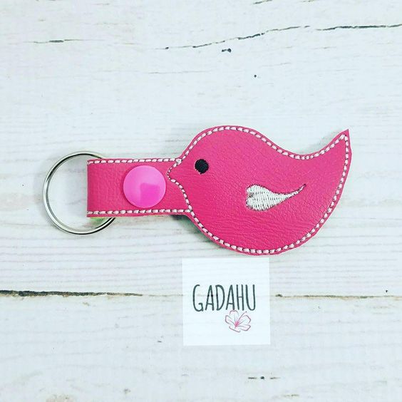 Bird Snap tab Key Fob ITH Embroidery Design file