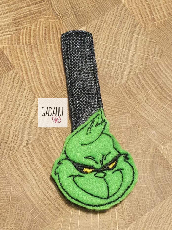 The Grinch Snap tab Key Fob ITH Embroidery Design file