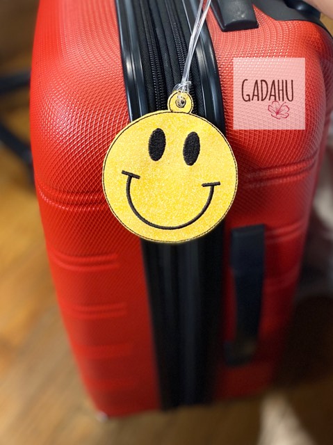 Smiley Face Luggage Tag ITH Embroidery design