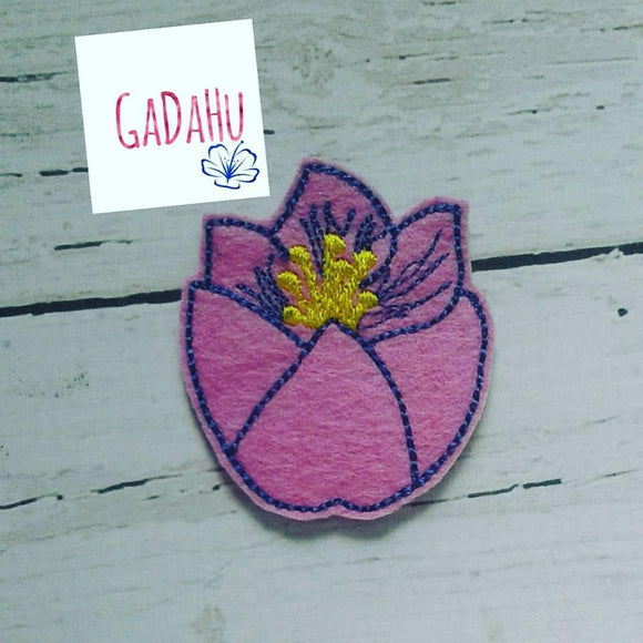 Flower feltie. Embroidery Design 4x4 hoop Instant Download. Felties