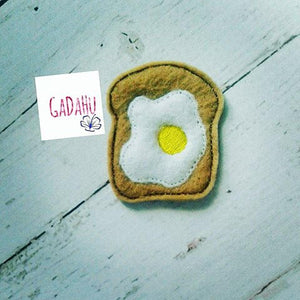 Bread and Egg feltie. Embroidery Design 4x4 hoop Instant Download. Felties