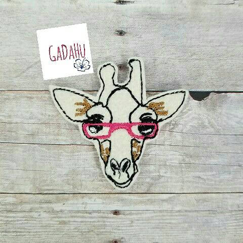 Cute giraffe with glasses feltie. Embroidery Design 4x4/5x7 hoop Instant Download. Felties. Animal feltie