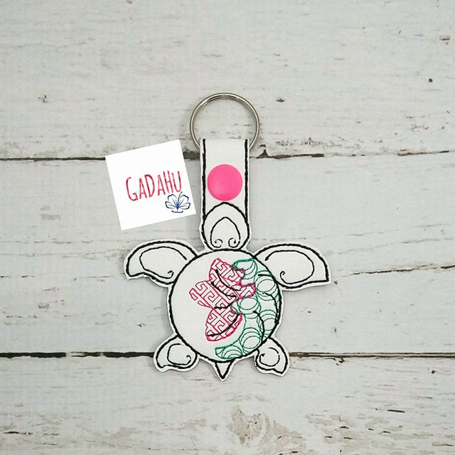 Turtle Key Fob Snap Tab Embroidery Design – Gadahu