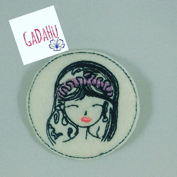 Fashion Girl feltie. Embroidery Design 4x4 hoop Instant Download. Felties